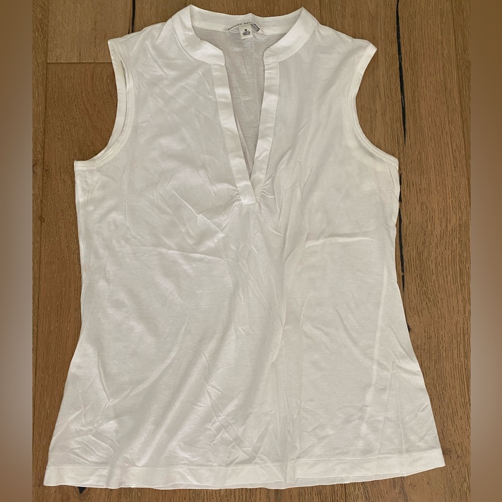 Banana Republic sleeveless top size medium